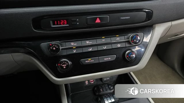Kia The New Carnival id 4923696 из Кореи 9