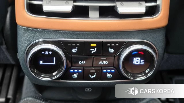 Genesis GV70 id 4923017 из Кореи 9