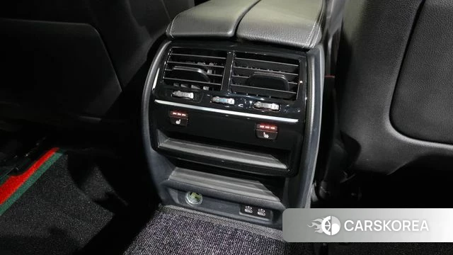 BMW 5 Series (G30) id 4952556 из Кореи 9