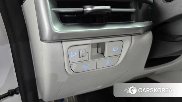Hyundai Grandeur (GN7) id 5016386 из Кореи 9