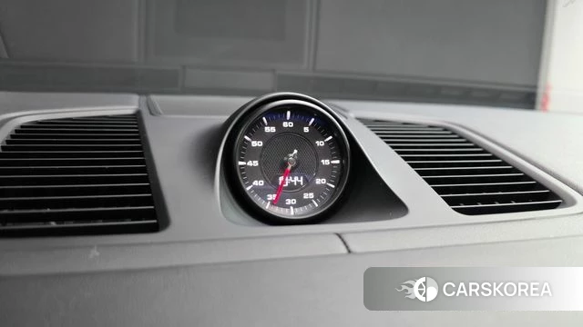 Porsche Cayenne (PO536) id 4711138 из Кореи 9