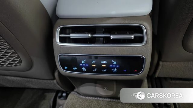 Genesis GV70 id 5045875 из Кореи 9