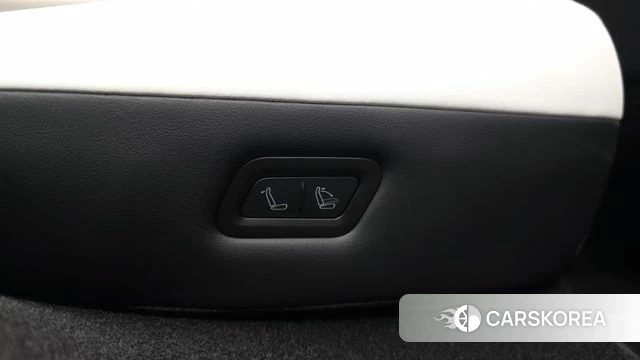 Tesla Model Y id 4757038 из Кореи 9