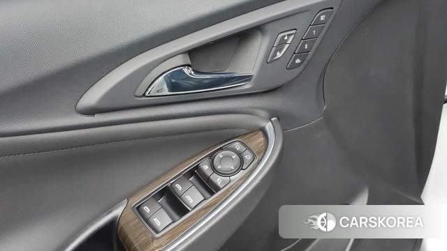 Chevrolet (GM Daewoo) The New Malibu id 4935817 из Кореи 9
