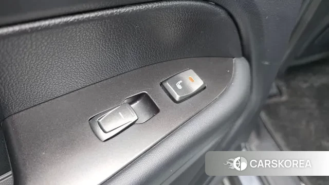 Ssangyong Rexton Sports id 3598056 из Кореи 9