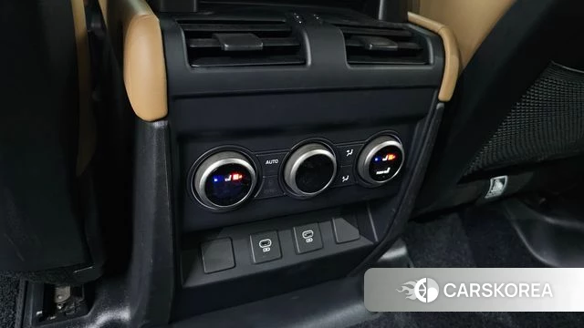 Land Rover Defender (L663) id 4941158 из Кореи 9