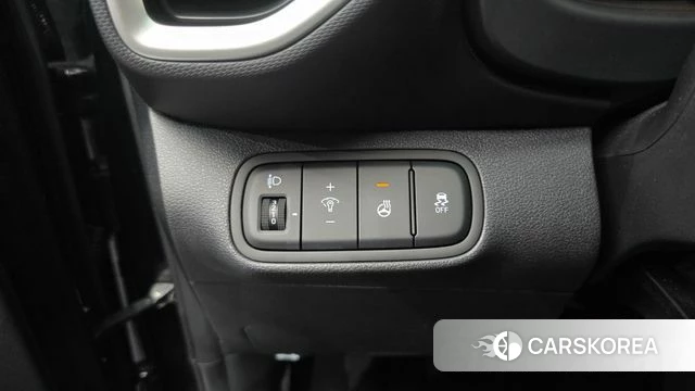 Hyundai Venue id 5021872 из Кореи 9