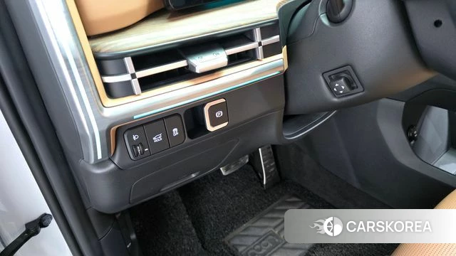 Hyundai Santa Fe (MX5) id 4950341 из Кореи 9