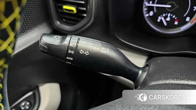 Hyundai Venue id 5013463 из Кореи 9