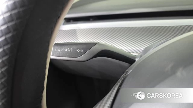 Tesla Model Y id 4793336 из Кореи 9