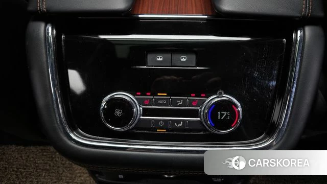 Lincoln Navigator 4th generation id 5012680 из Кореи 9