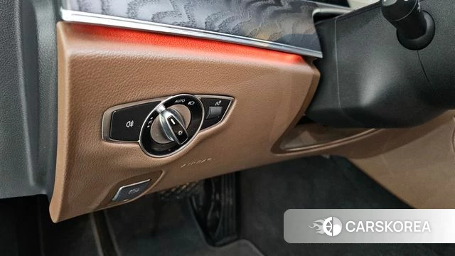 Mercedes-Benz E-Class W213 id 4985669 из Кореи 9