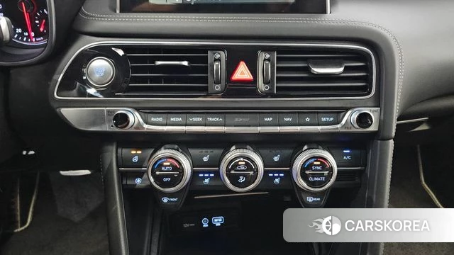 Genesis G70 id 5029303 из Кореи 9