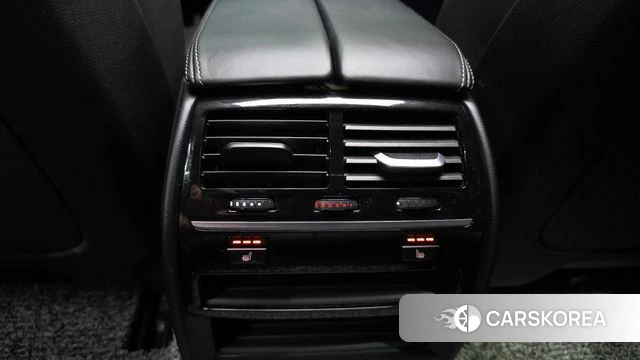 BMW 5 Series (G30) id 4987989 из Кореи 9