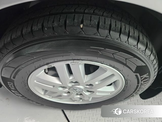 Hyundai The New Grand Starex id 5000799 из Кореи 9