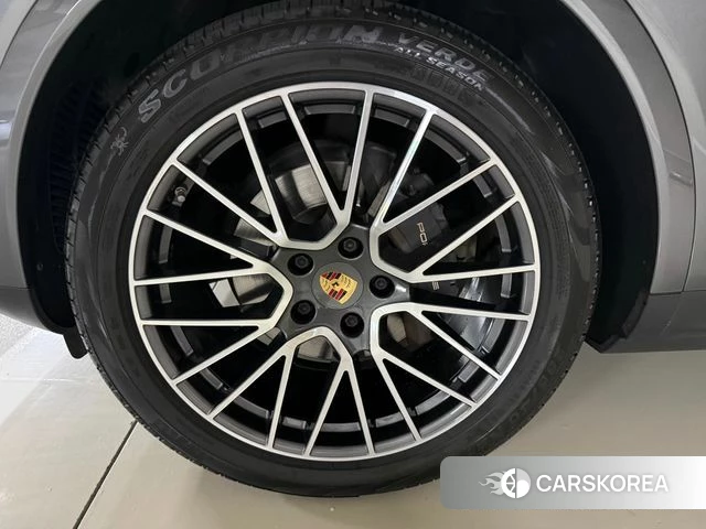 Porsche Cayenne (PO536) id 4959720 из Кореи 9