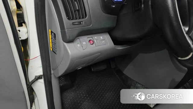 Hyundai The New Grand Starex id 5018995 из Кореи 9