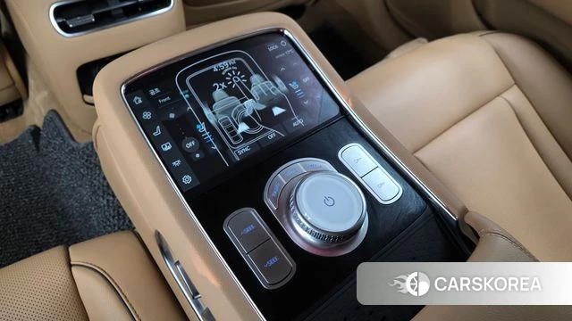 Genesis G90 (RS4) id 5021301 из Кореи 9