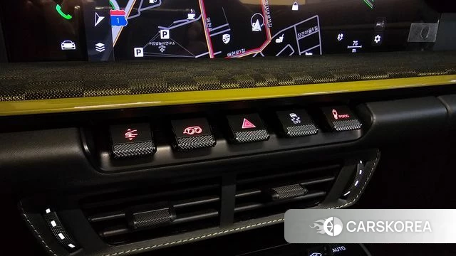 Porsche 911(992) id 4995329 из Кореи 9
