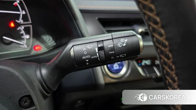 Lexus UX250h id 4899473 из Кореи 9