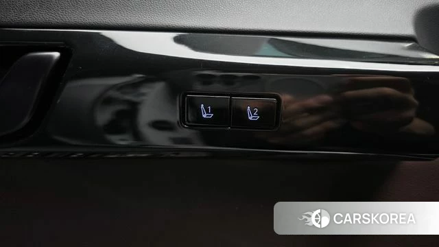 Hyundai Grandeur (GN7) id 5040067 из Кореи 9