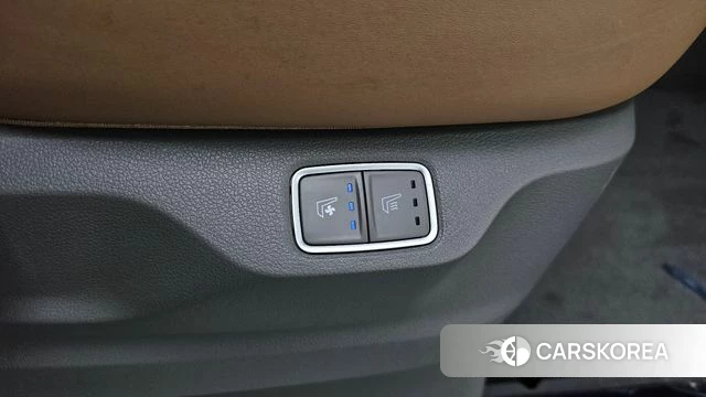 Hyundai Staria id 4337928 из Кореи 9