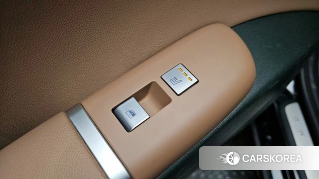 Hyundai Grandeur (GN7) id 3832195 из Кореи 9