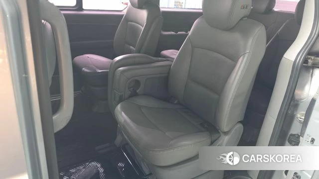 Hyundai The New Grand Starex id 4967281 из Кореи 9
