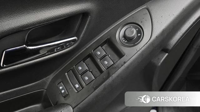 Chevrolet (GM Daewoo) The New Trax id 5012990 из Кореи 9