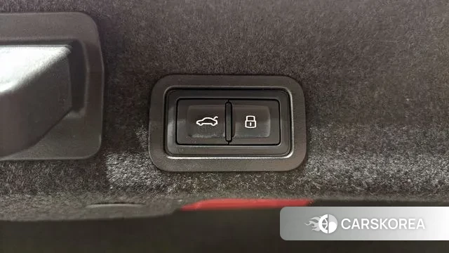 Audi A6 (C8) id 3498341 из Кореи 9