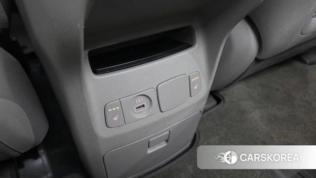 Kia The New Carnival id 4998801 из Кореи 9