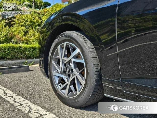Hyundai Grandeur (GN7) id 4656027 из Кореи 9