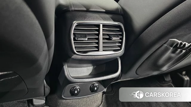 Hyundai Santa Fe TM id 4837165 из Кореи 9