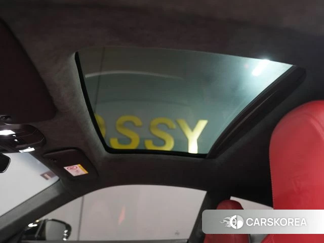 Porsche 911(992) id 4970976 из Кореи 9