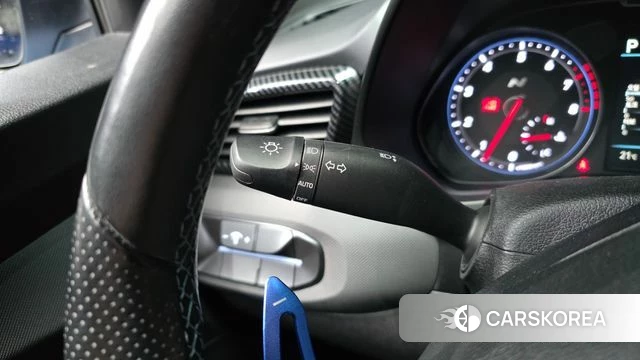 Hyundai Veloster (JS) id 4992485 из Кореи 9