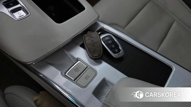 Hyundai The New Grandeur IG Hybrid id 4967174 из Кореи 9