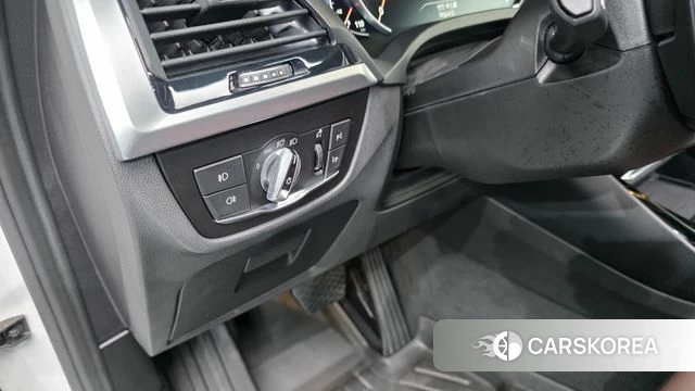 BMW X3 (G01) id 5035989 из Кореи 9