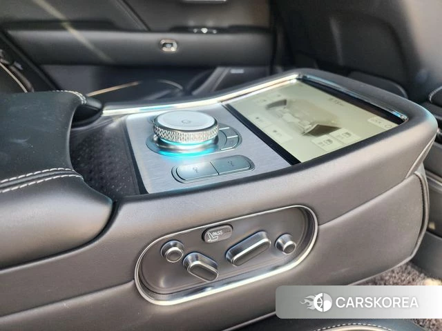 Genesis G90 (RS4) id 5002883 из Кореи 9