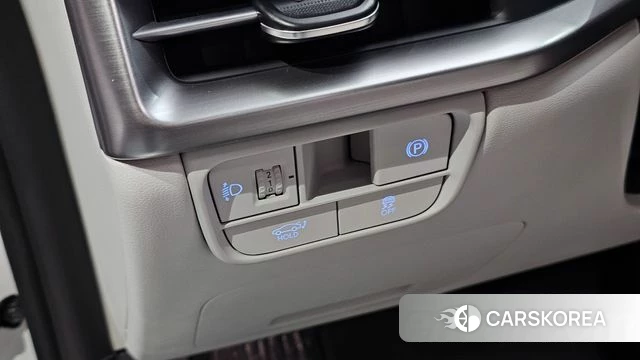 Hyundai Grandeur (GN7) id 4957332 из Кореи 9