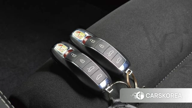 Porsche 718 Cayman id 4905193 из Кореи 9