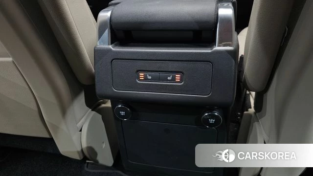 Land Rover Discovery 5 id 5041336 из Кореи 9