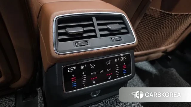 Audi A6 (C8) id 3691338 из Кореи 9