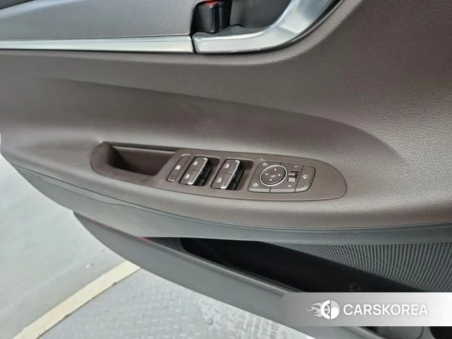 Hyundai The New Grandeur IG Hybrid id 5003370 из Кореи 9
