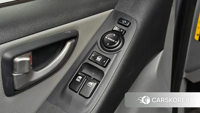 Hyundai The New Grand Starex id 4775424 из Кореи 9