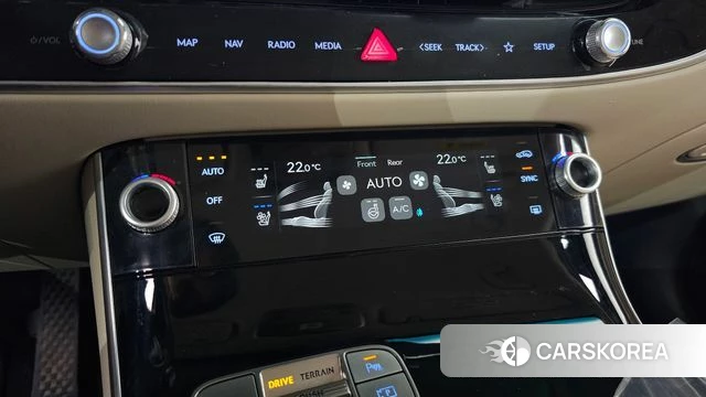 Genesis GV70 id 4950299 из Кореи 9