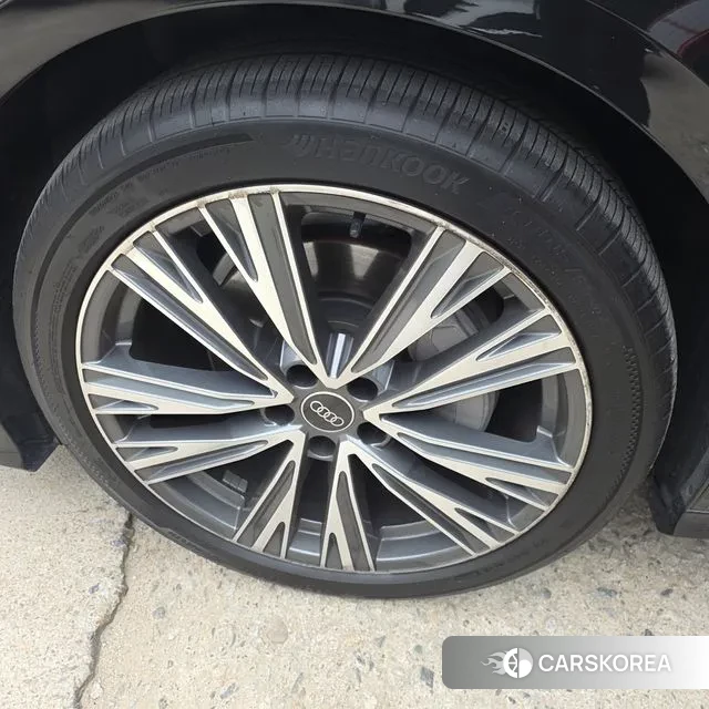 Audi A6 (C8) id 3634533 из Кореи 9