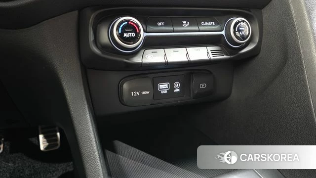 Hyundai Veloster (JS) id 5004321 из Кореи 9
