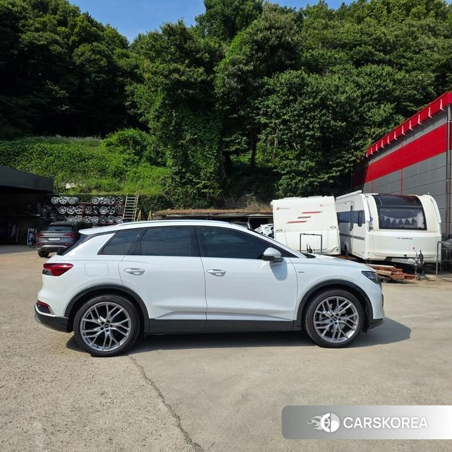 Audi Q4 e-Tron (F4) id 4527624 из Кореи 9