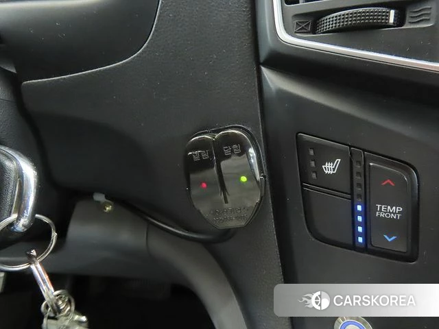 Hyundai The New Grand Starex id 4953021 из Кореи 9