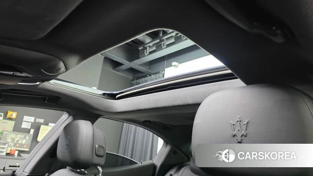 Maserati Ghibli id 4899180 из Кореи 9